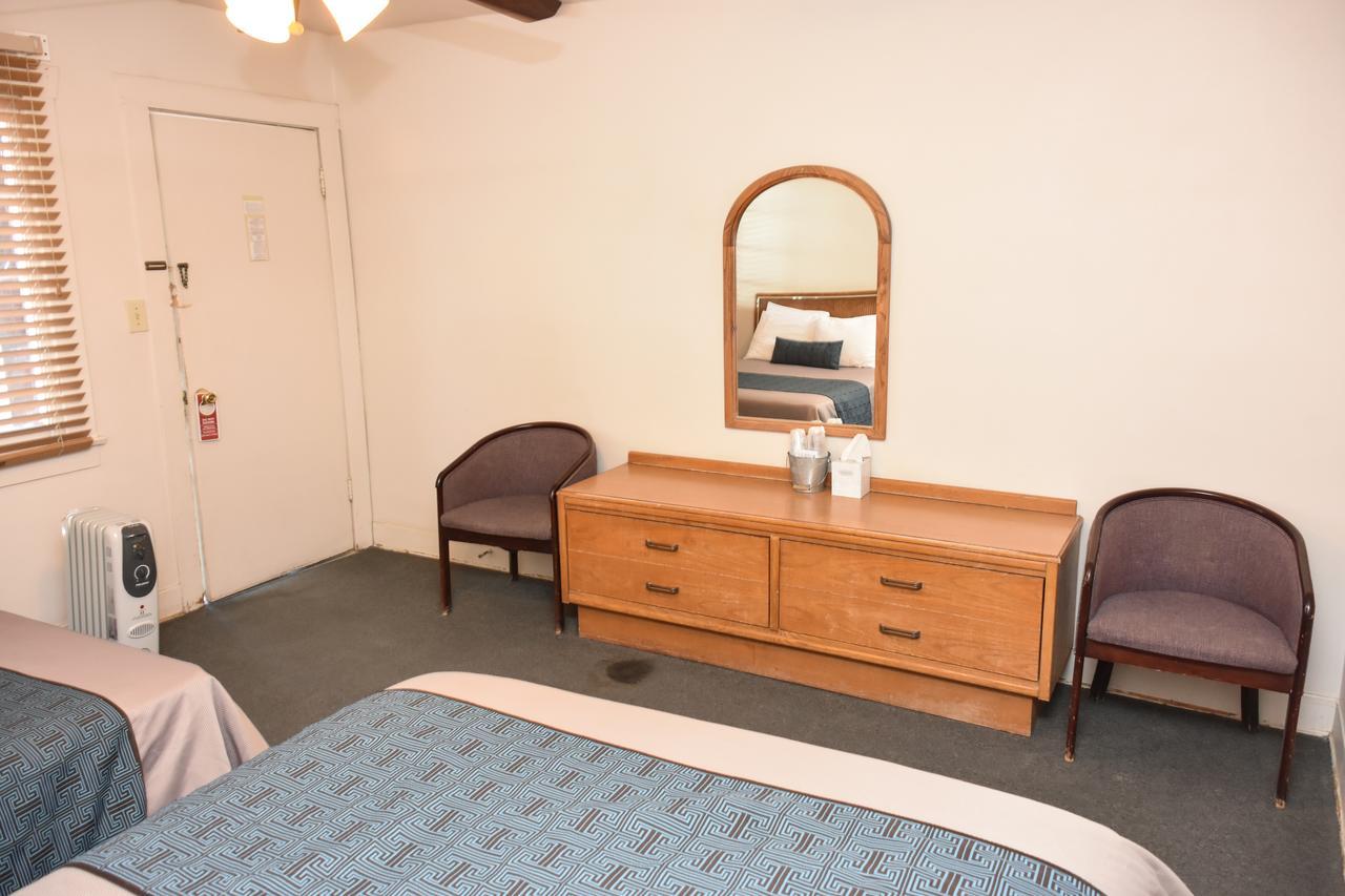 Panamint Springs Motel & Tents Dış mekan fotoğraf