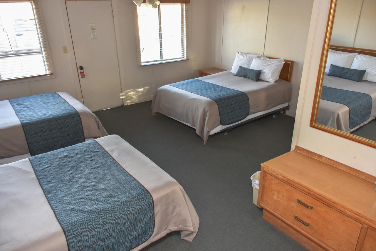Panamint Springs Motel & Tents Dış mekan fotoğraf